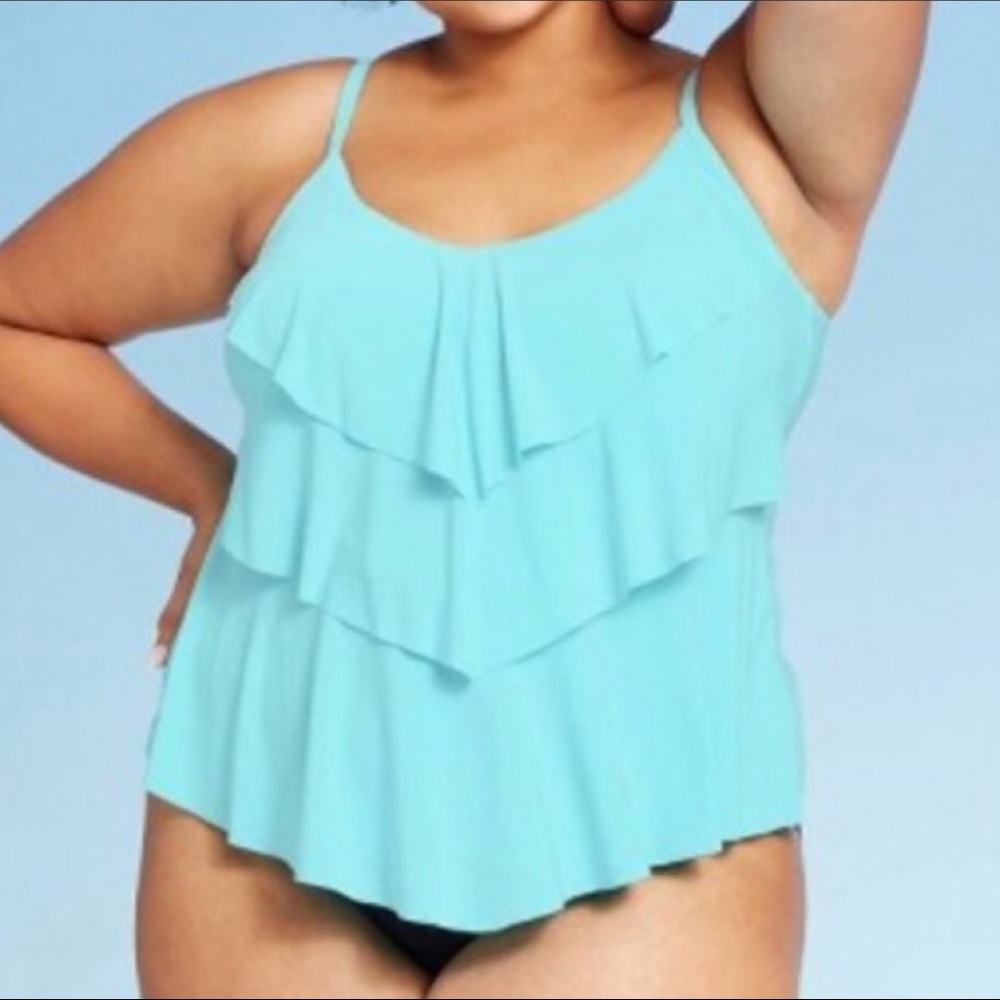 NWT Women’s Aqua Green Light Blue Tiered Tankini Top